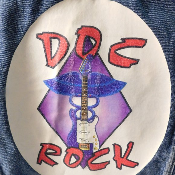 Vintage Calvin Klein Jean Jacket Size XL with DOC ROCK Patch NEW With TAGS - Picture 3 of 11